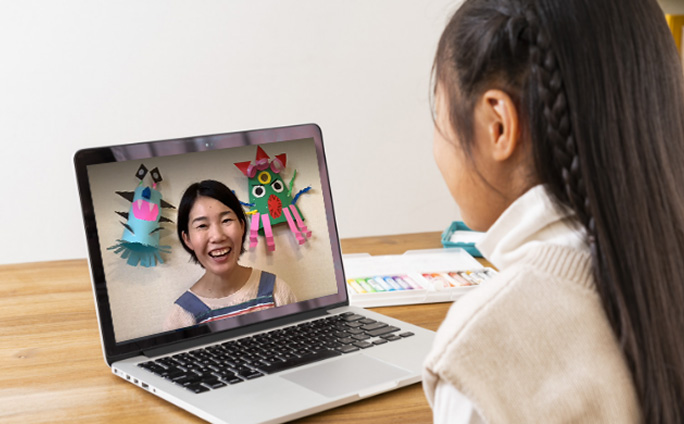 発表や講師からのコメントで、お子さまのやる気や自信をつけます